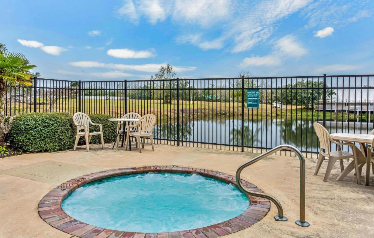La Quinta By Wyndham Biloxi Hotel Ngoại thất bức ảnh