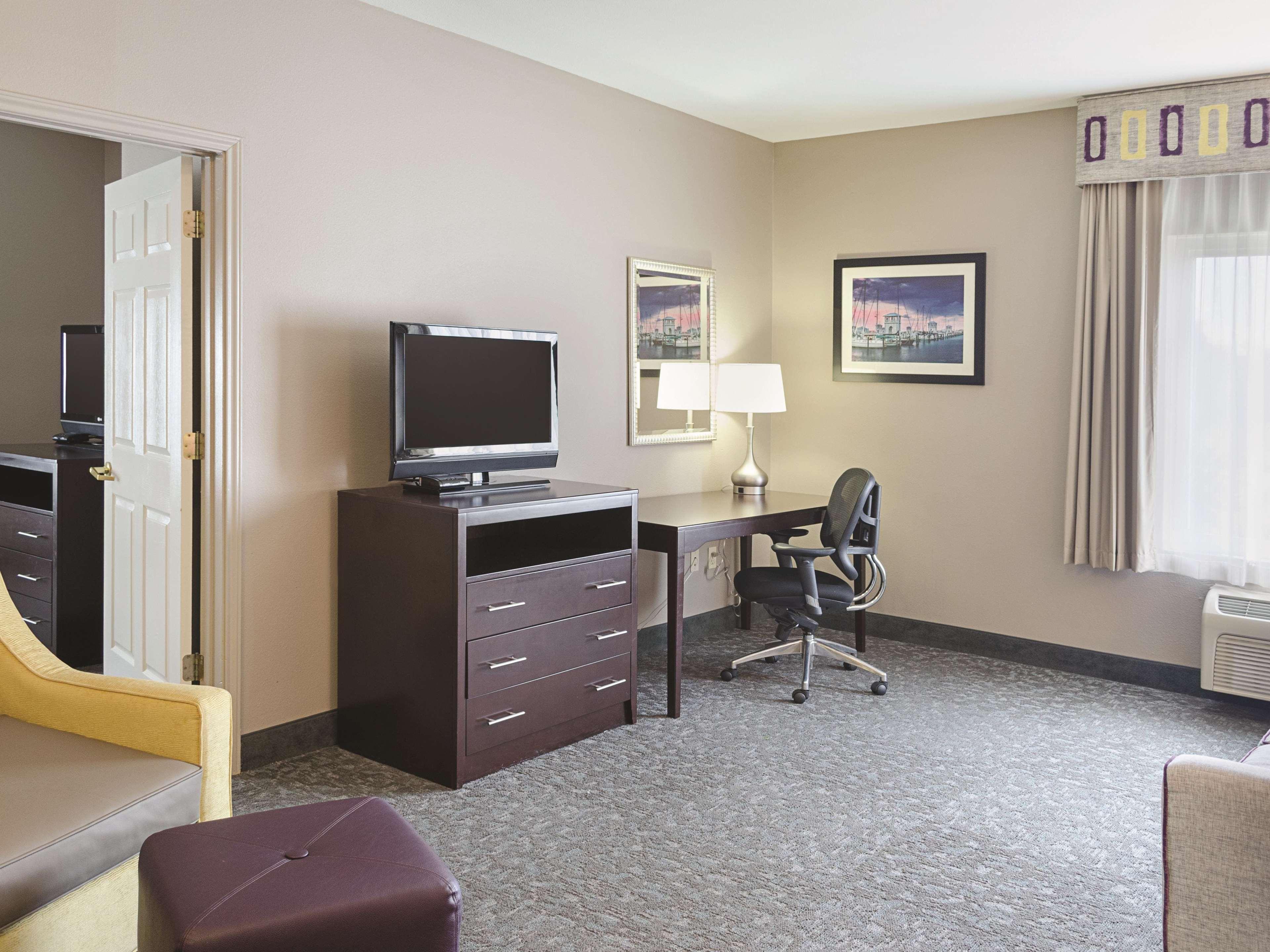 La Quinta By Wyndham Biloxi Hotel Ngoại thất bức ảnh