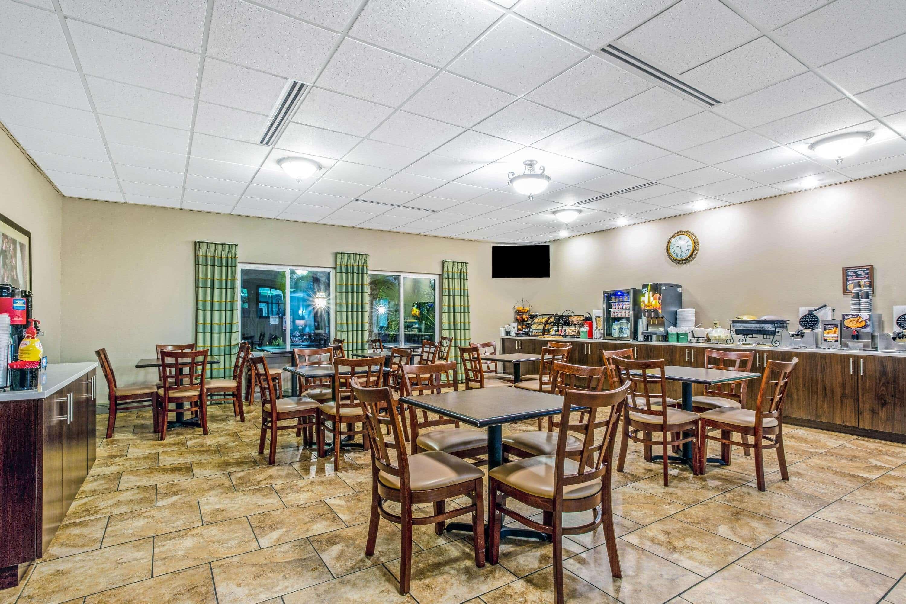 La Quinta By Wyndham Biloxi Hotel Ngoại thất bức ảnh